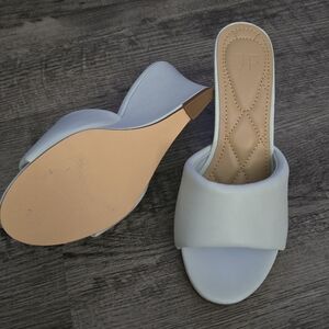 JustFab Blue and Tan Wedge Shoes with Quilted Design